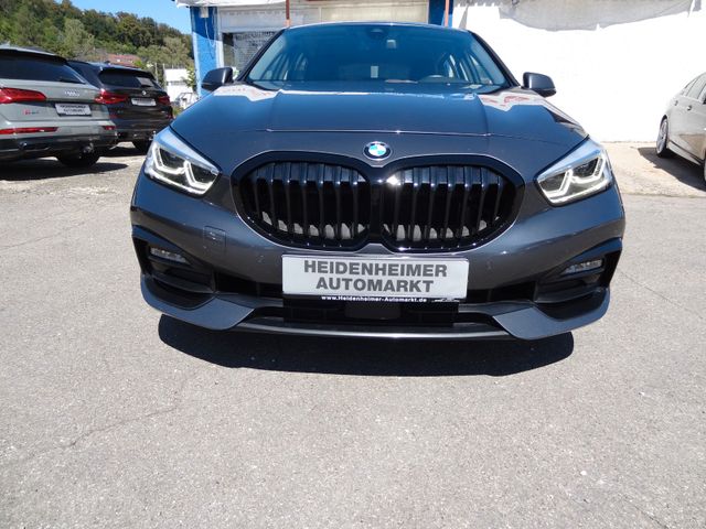 Fahrzeugabbildung BMW 118d Sport Line/2.Hd/Virtual/Leder/HUD/Navi/Kam/