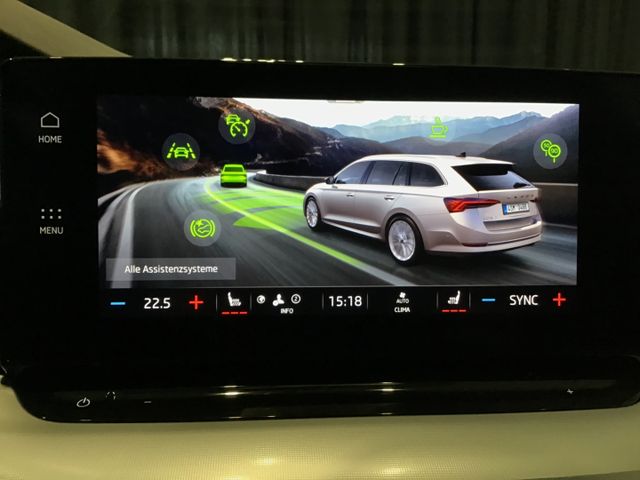Fahrzeugabbildung Skoda Octavia Clever 2.0 TDI Combi DSG/Navi/ACC/Kamera