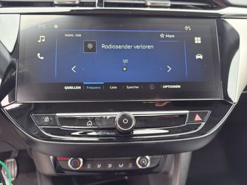 Fotografie des Opel Corsa F Kamera LED Sitz-/Lenkradheizung PDC