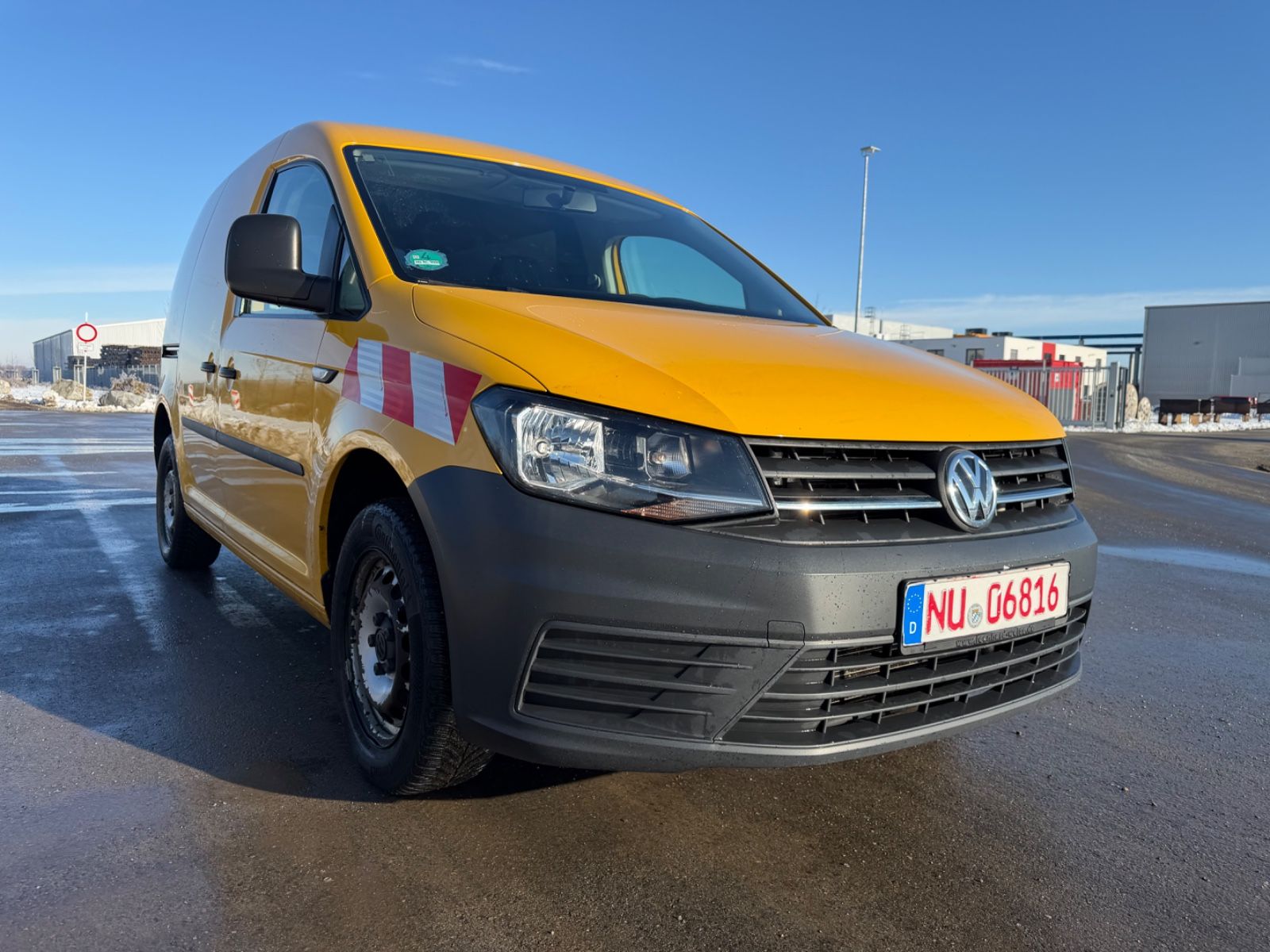 Volkswagen Caddy - 1