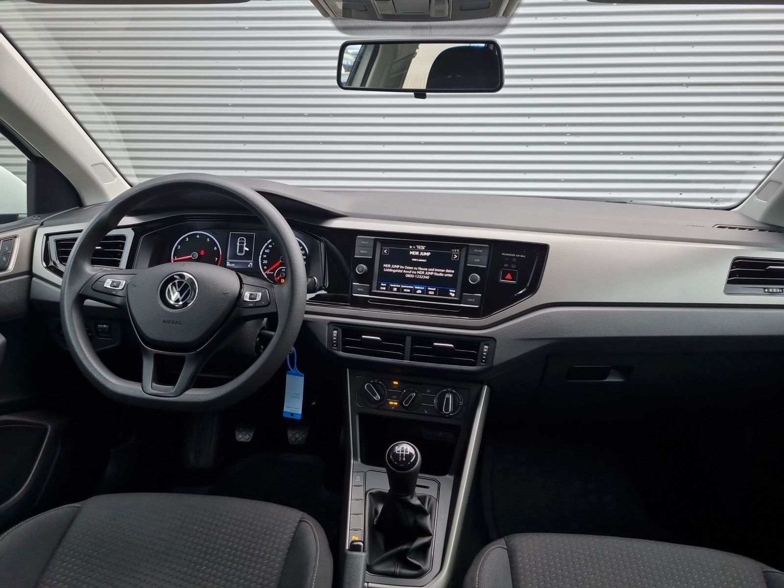 Fahrzeugabbildung Volkswagen Polo 1.0 Comfortline APP PDC SHZ KLIMA