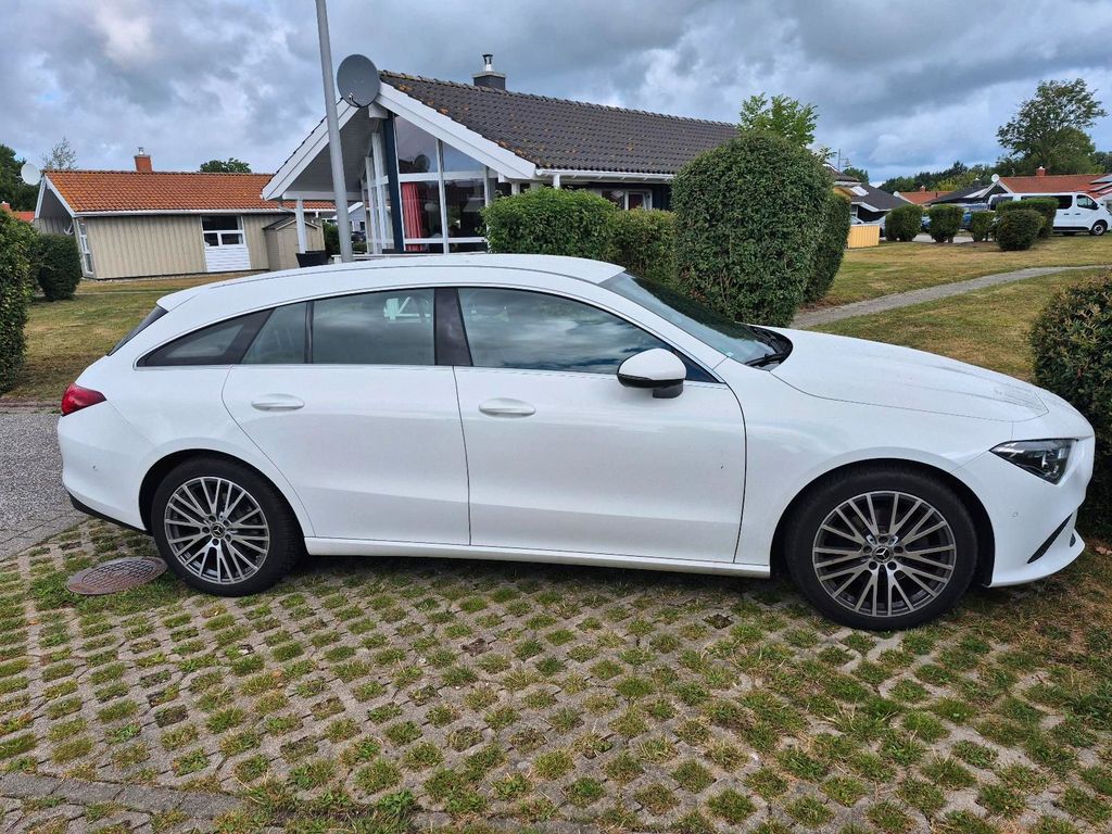Image of Mercedes-Benz CLA 200 Shooting Brake