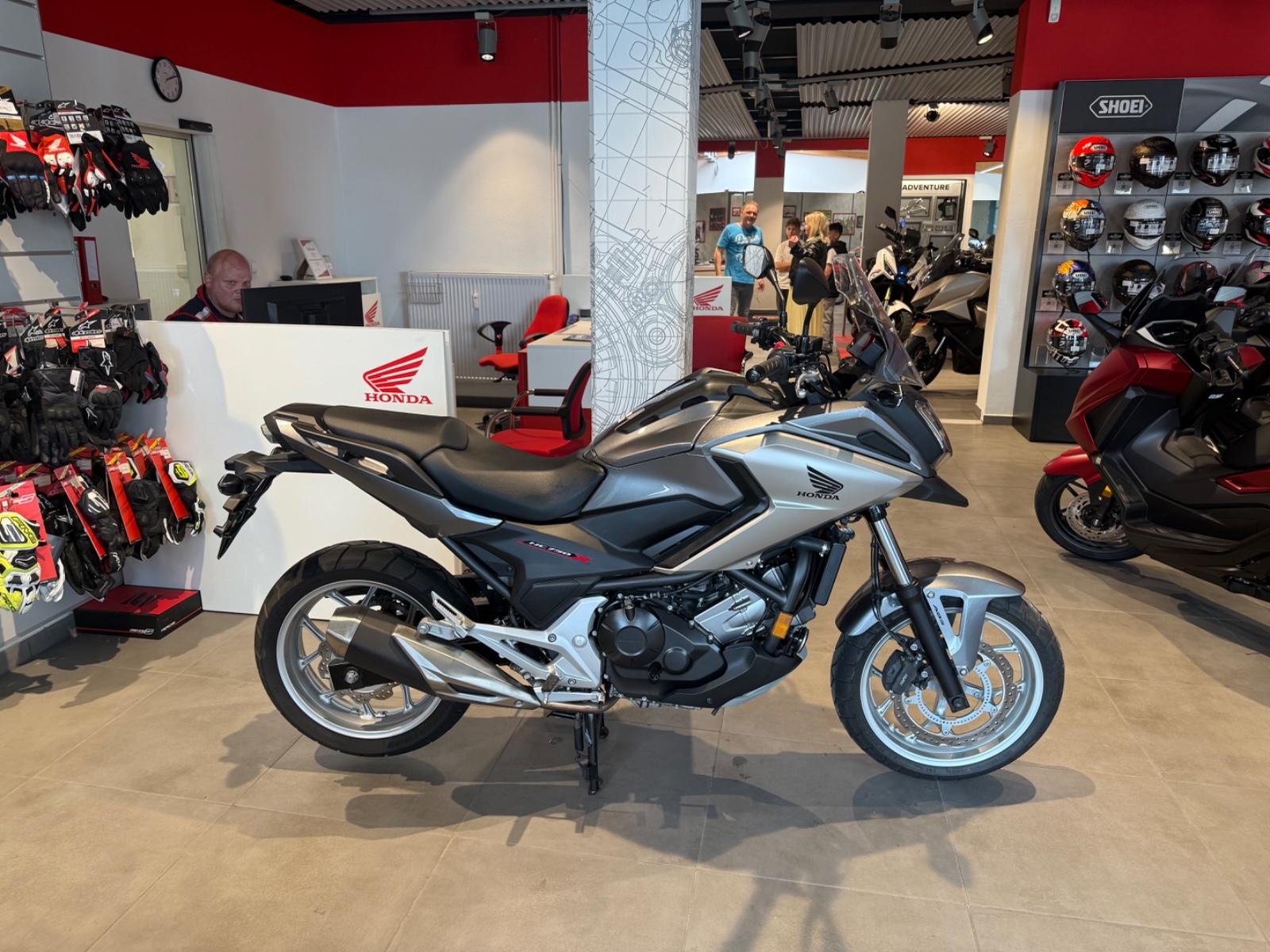 Honda NC750X  aus 1 Hand *Service neu*