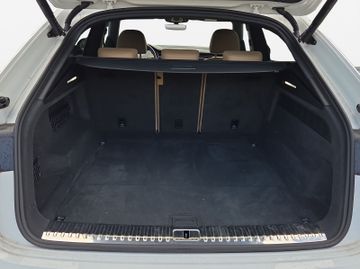 Audi Q8 - 12