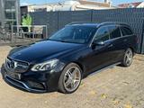 Mercedes-Benz E 63s AMG 4-M (KERAMIK/DRIVES/PANO/LOG7/MASSAGE - gebrauchte Mercedes-Benz E 63 AMG aus dem Jahr 2015