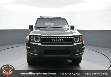 Toyota Land Cruiser - 2