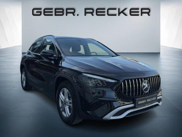Mercedes-Benz GLA 200 Advanced AHK LED Kamera e.Heckklappe DAB