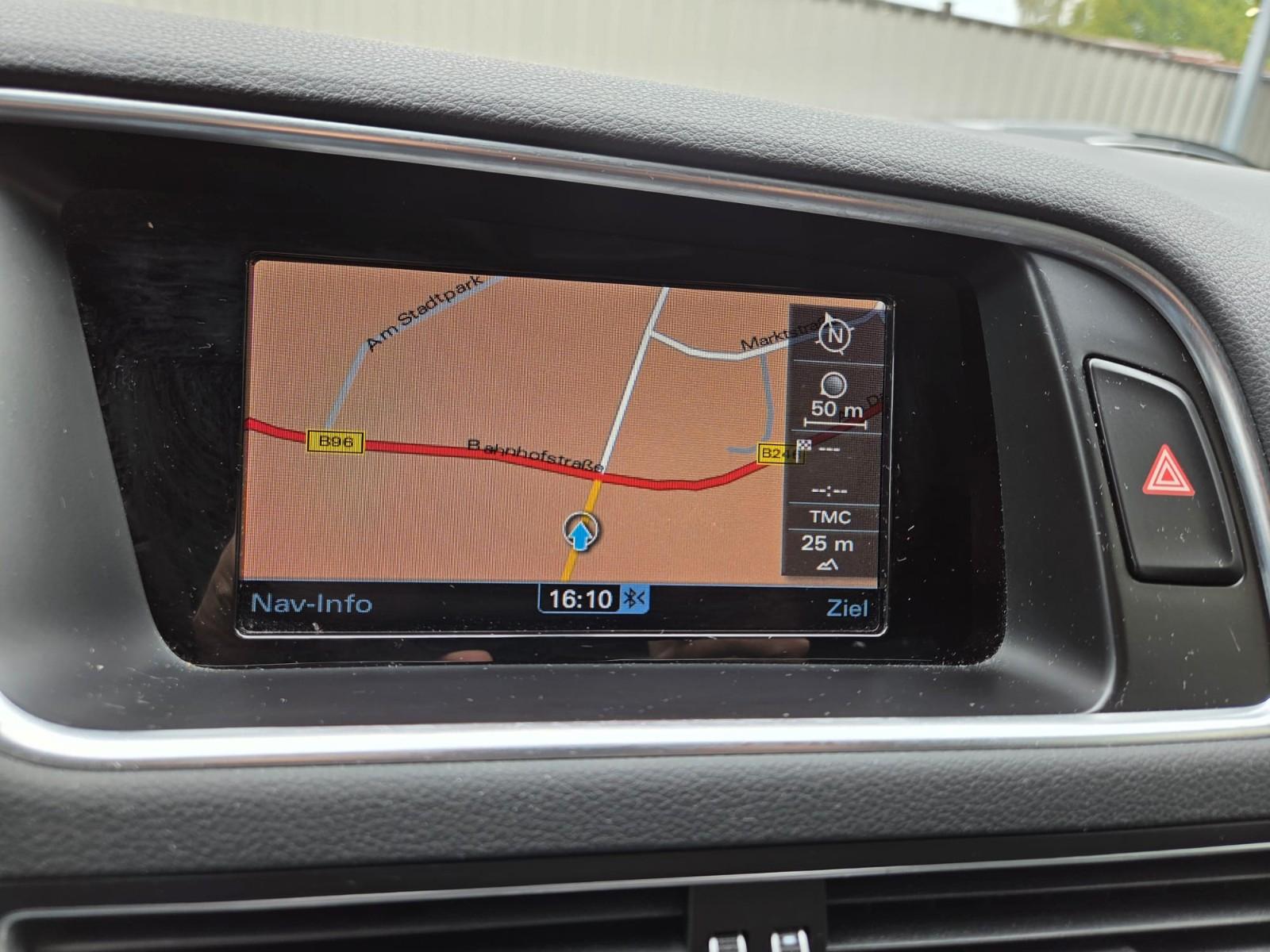 Audi Q5 2.0 TDI S tronic S-line Xenon Navi LED