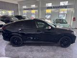 BMW X6 M50 Icon*SHZ*Gestik*DisplayKey*SoftCl*VOLL* - BMW X6 M50 aus 2021