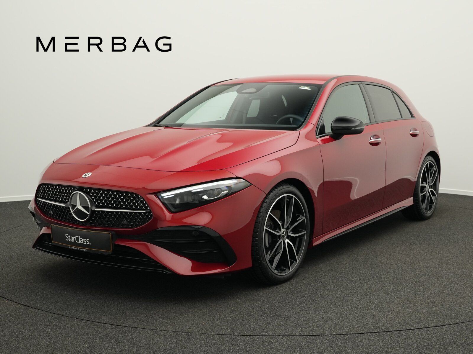 Mercedes-Benz A 200 d Multi+Kamera+Night+AHK+19"