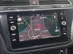 Fahrzeugabbildung Volkswagen Tiguan 1.5 TSI Join  DSG AHK LED ACC Pano Kamera