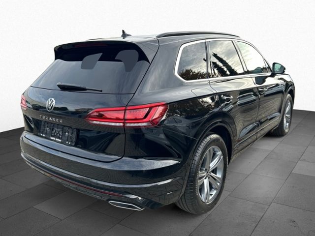 Fahrzeugabbildung Volkswagen Touareg 3.0 V6 TDI R-LINE 4MOTION SOUND AHK NAVI