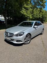 Mercedes-Benz Mb w212 E200 Facelift - Mercedes-Benz E-Class: 212