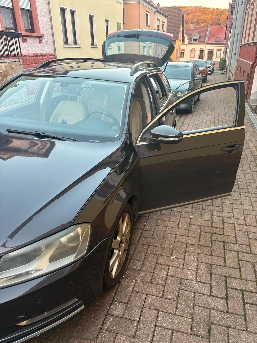 Volkswagen Passat 2010 — photo 7