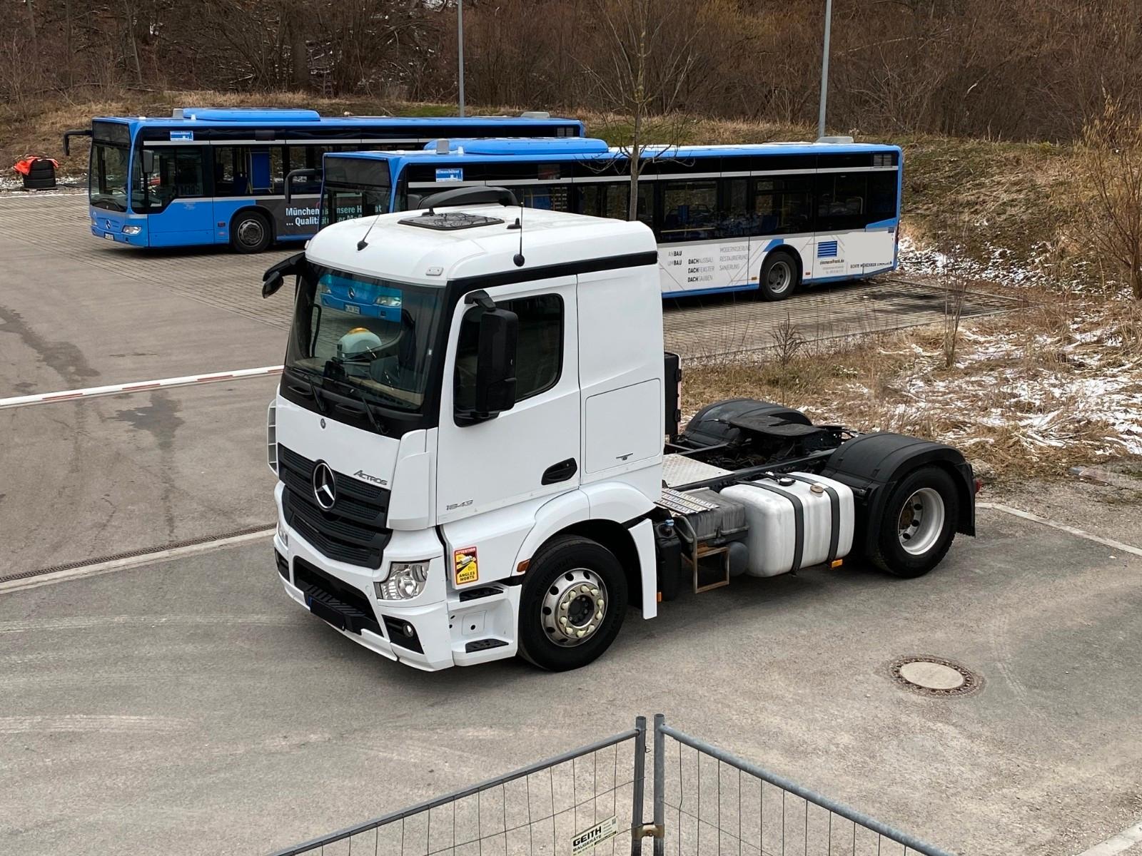Mercedes-Benz Actros 1843 ADR