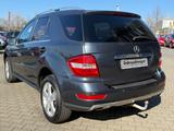 Mercedes-Benz ML 300 ML ML 300 CDI BlueEfficiency - Mercedes-Benz ML 300 Gebrauchtwagen