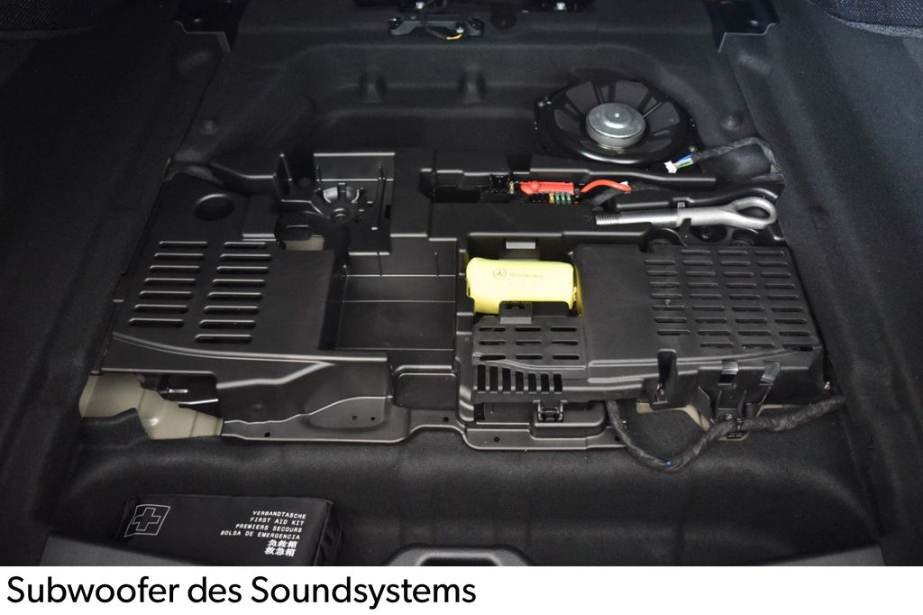 Car Image 29