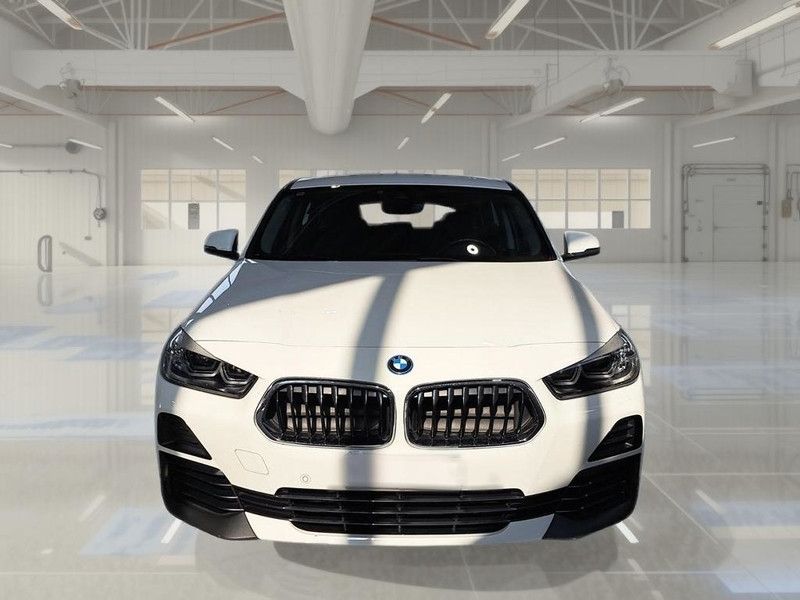 BMW X2 XDRIVE 25E BUSINESS X AUTOMATICO SUV imagem 2