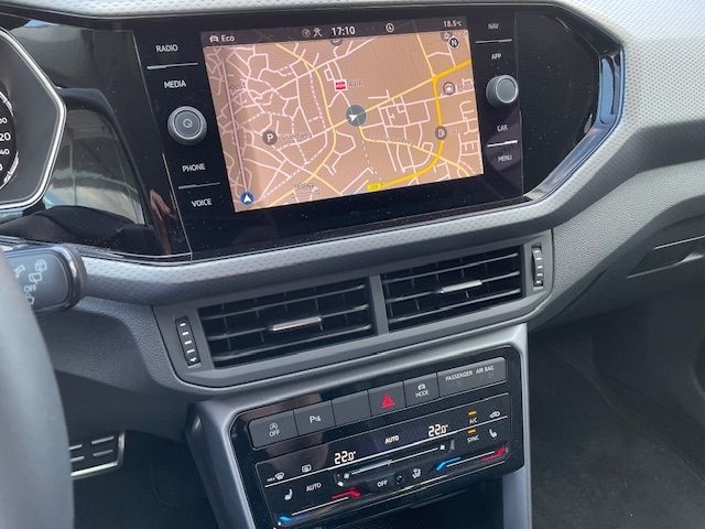 T-Cross 1.0 TSI DSG ACTIVE NAVI ACC Apple CarPla
