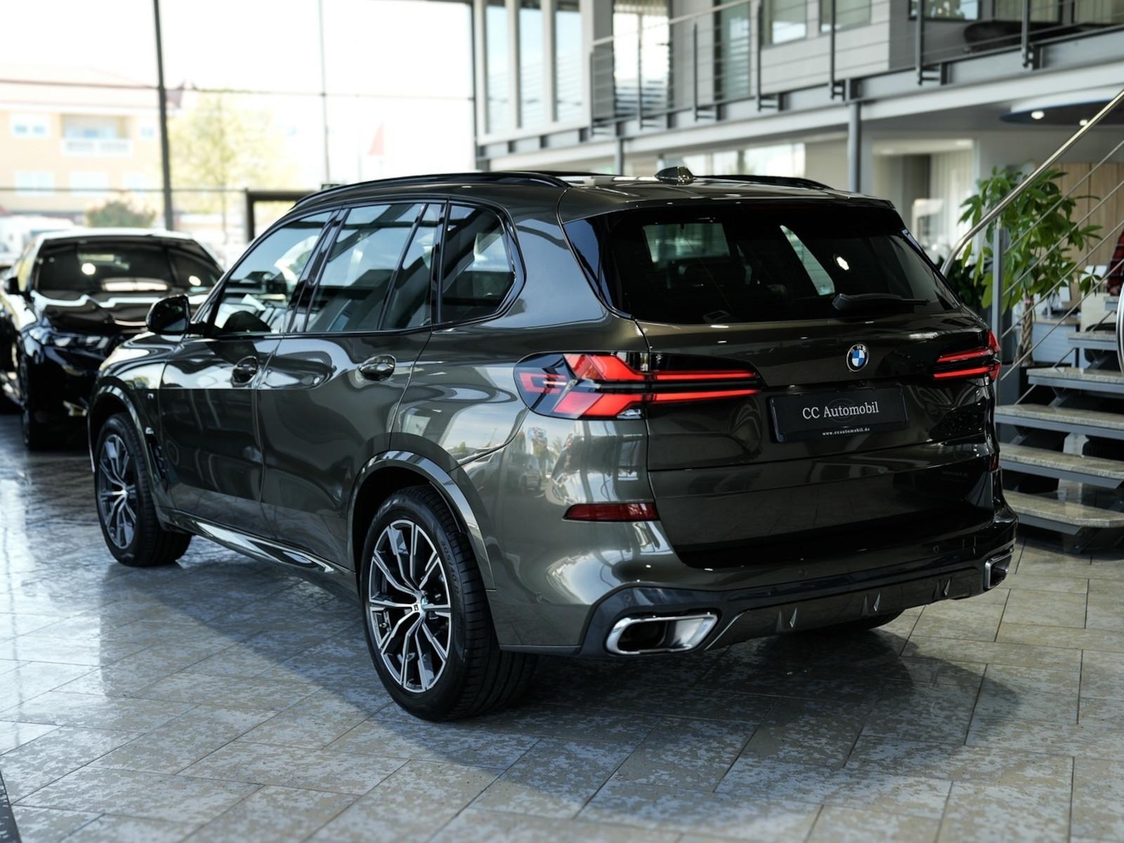 BMW X5 xDrive30d M Sport M-Sitze Belüftung 360K AHK