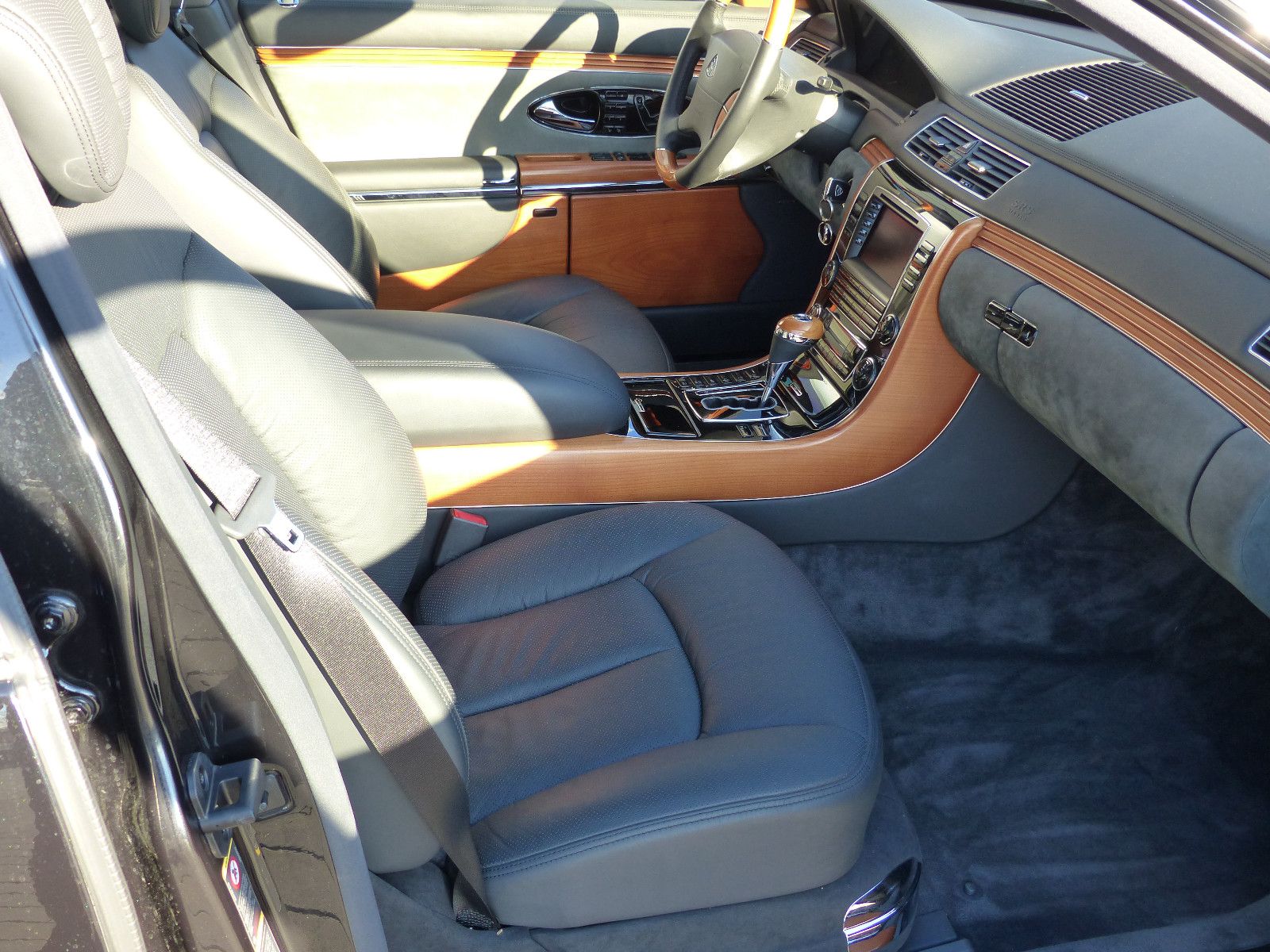 Fahrzeugabbildung Maybach 57