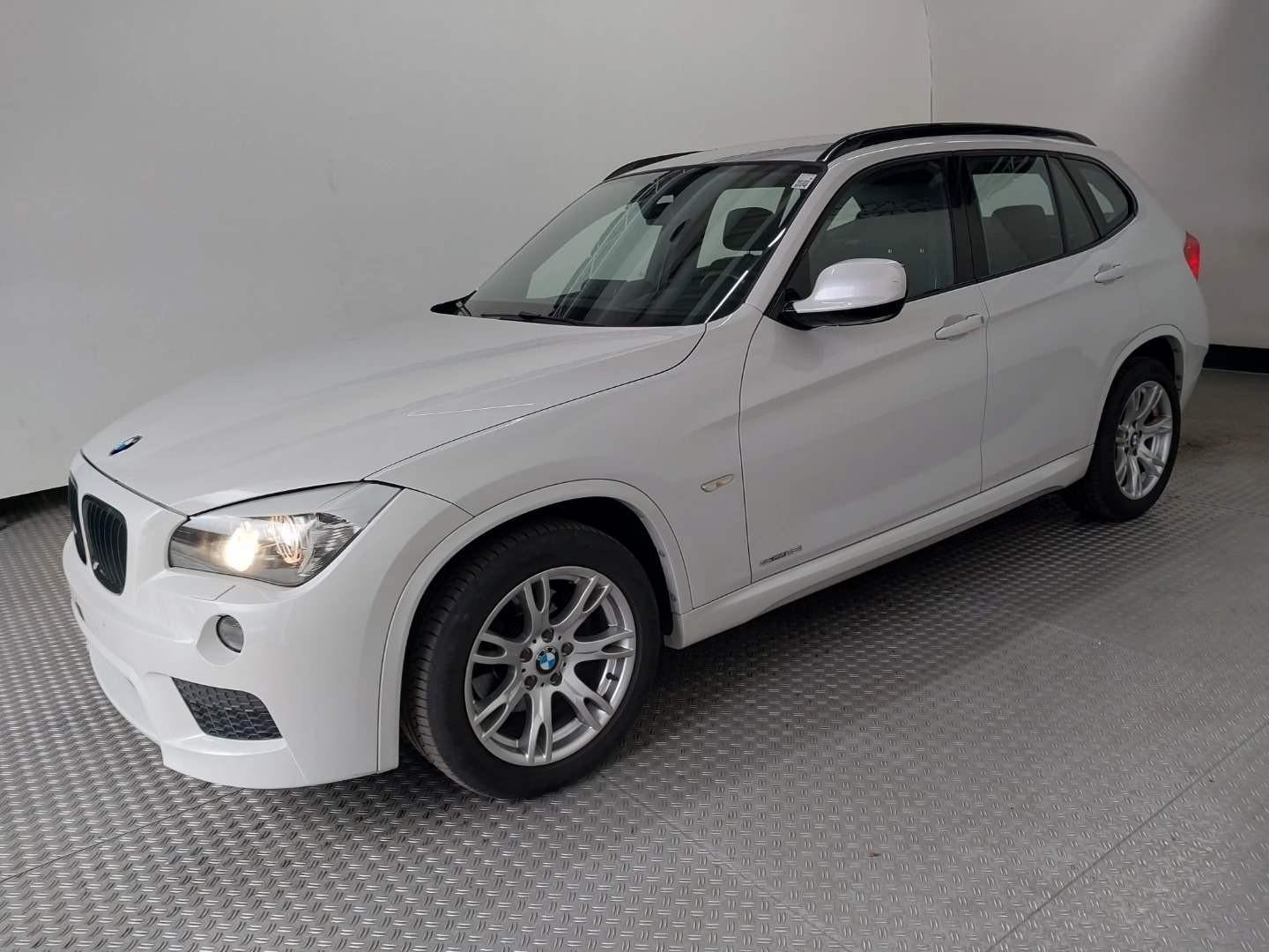 BMW X1 18 i sDrive **M-SPORT/NAVI/SHZ**