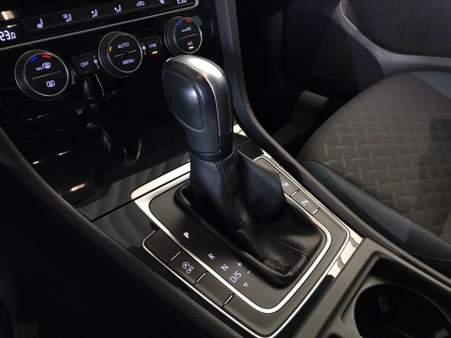 Golf VII IQ.DRIVE 1.5 TSI DSG*ACC*LED*Blind-Spot