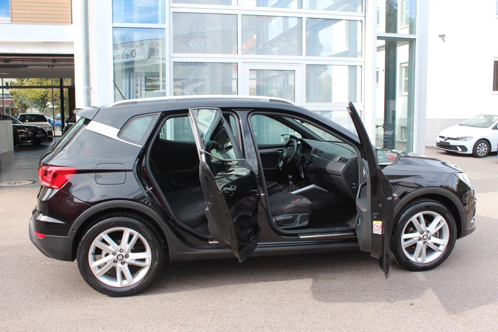 Seat Arona FR/Sportpaket/AHK/SHZ/PDC Kamera Garantie