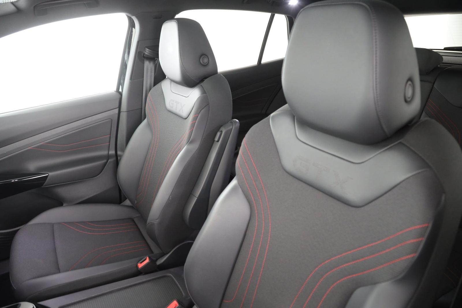 Volkswagen ID.4 GTX 4MOTION PANO NAVI LED SITZH., миниатюра 12