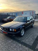 BMW 525i Touring 24v Scheckheftgepflegt HU/27 e34 - BMW 525: Kombi, E34 525i