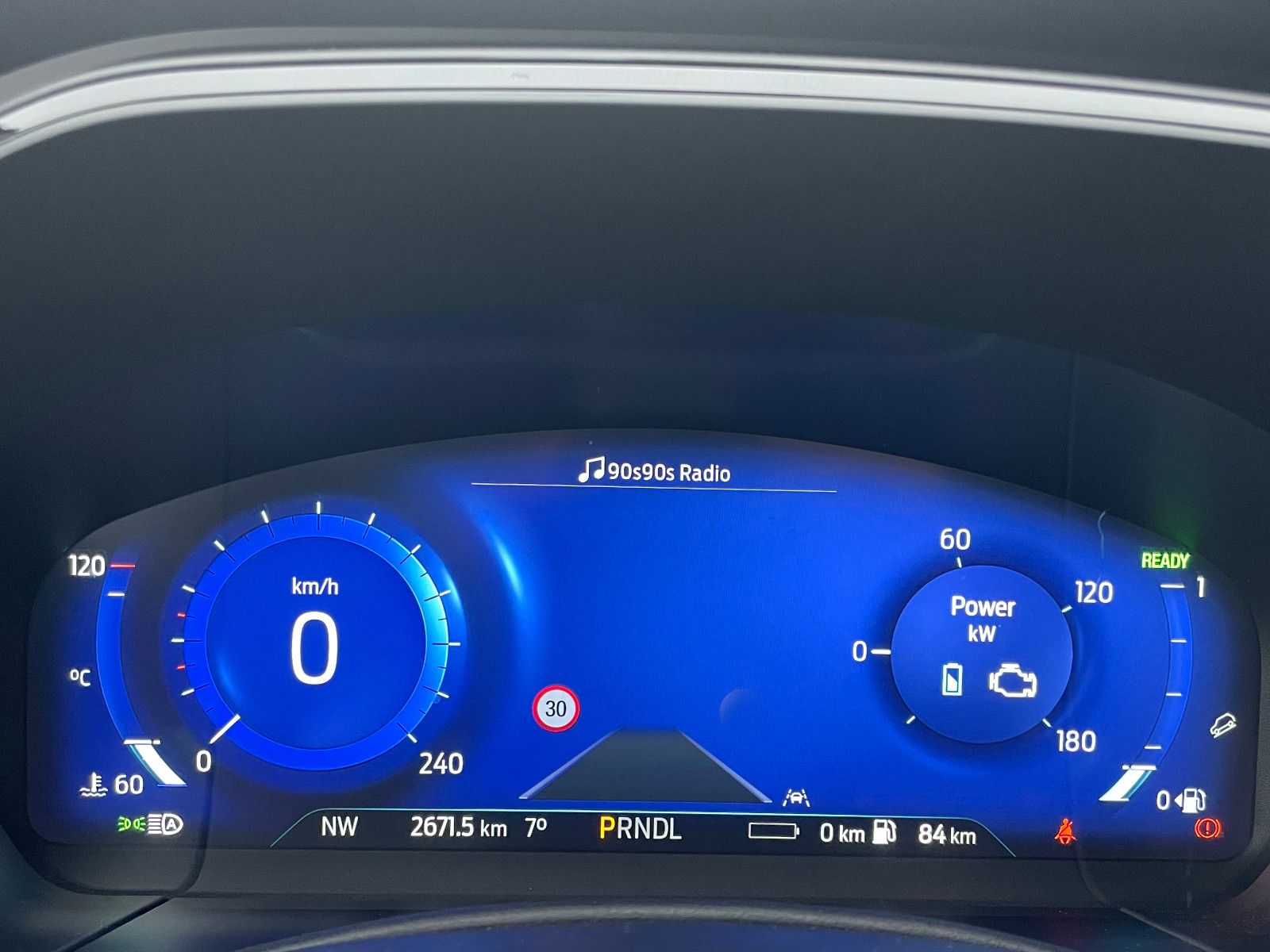 Fahrzeugabbildung Ford Kuga Plug-In Hybrid ST-Line X Spurführungsass.