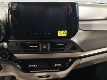 Fotografie 12 des Suzuki Swift 1.2 HYBRID MT Comfort+