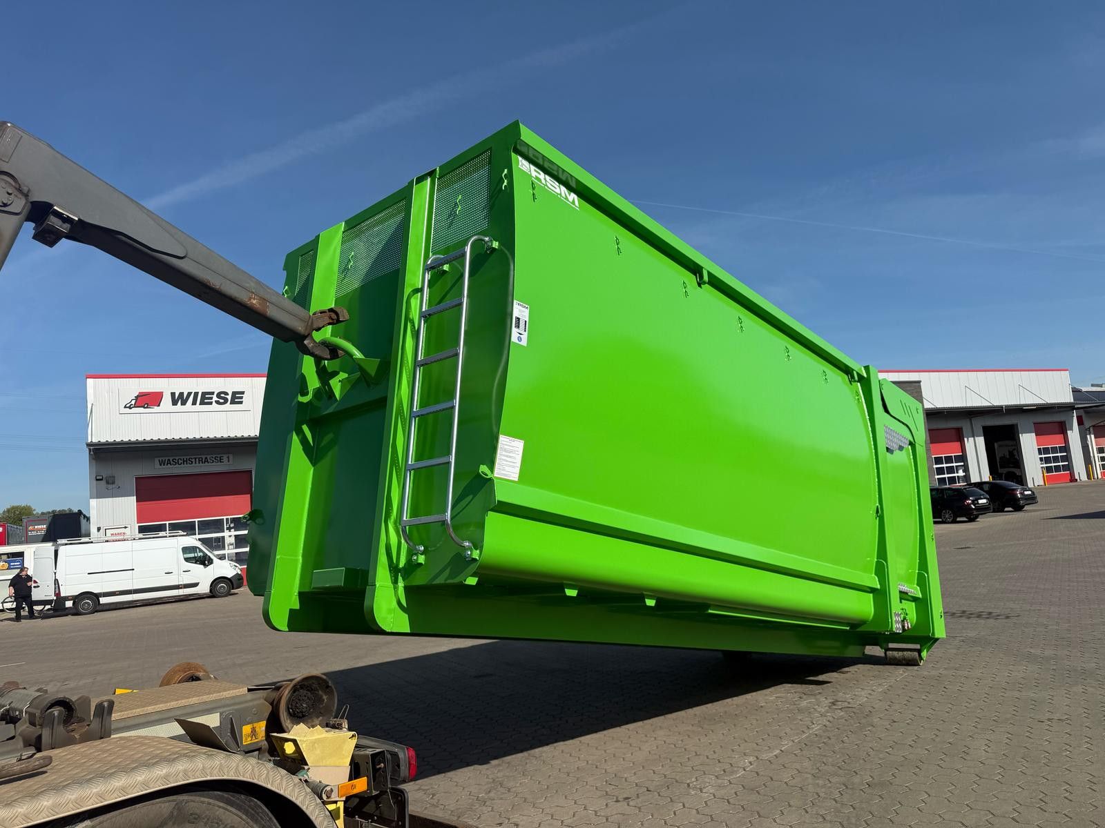 Fahrzeugabbildung Andere RSM Abrollcontainer 38m³ mit hydr. Heckklappe