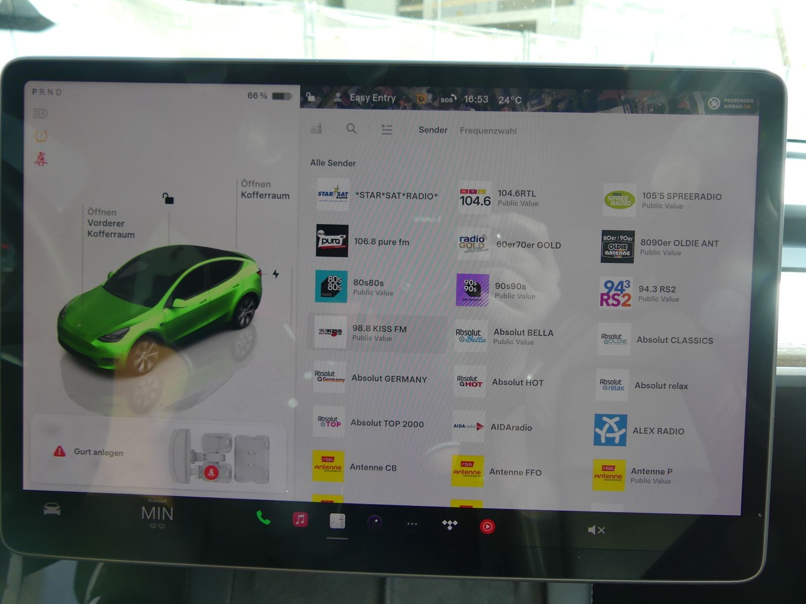 Tesla Model Y Long Range Dual AWD 378KW PANO LED KAM foto 8