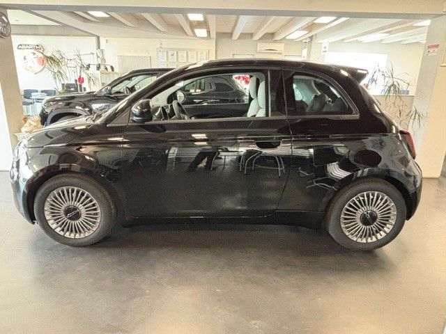 Fiat 500 1.0 Hybrid FireFly 48 kW Icon Schwarz imagem 2