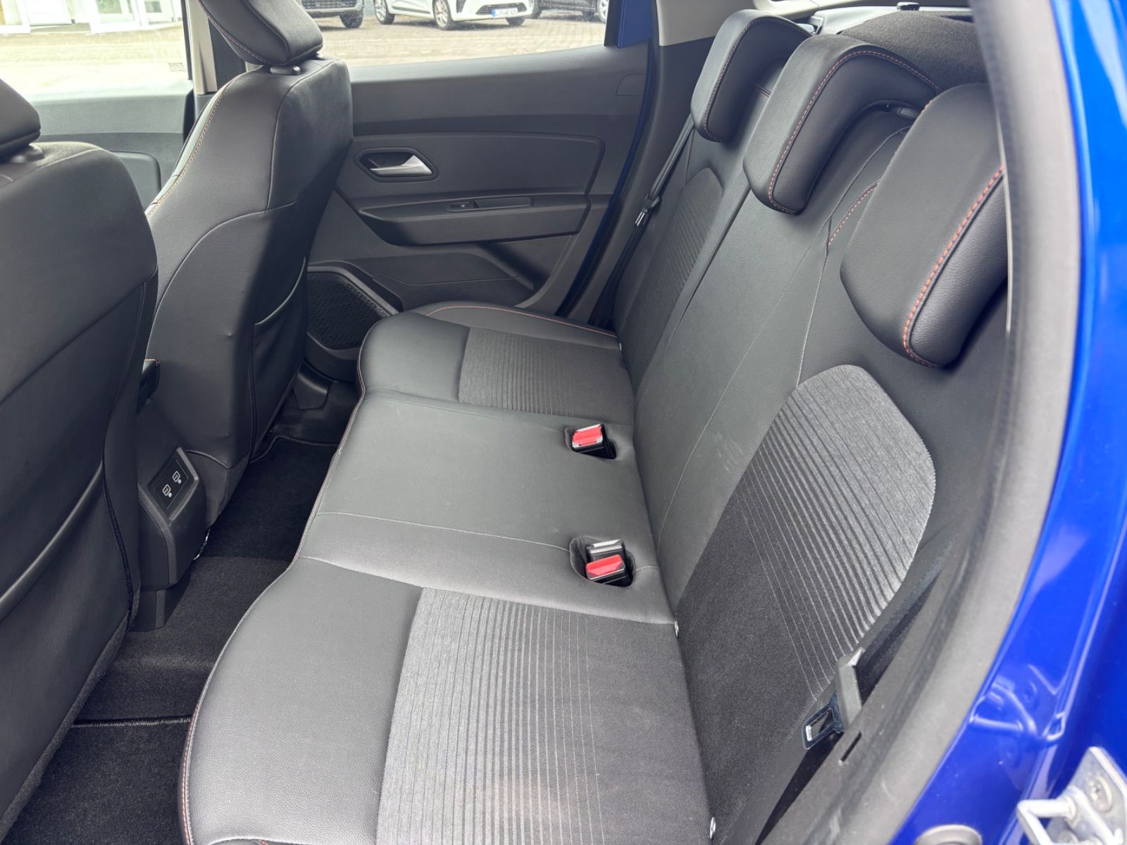 Fahrzeugabbildung Dacia Duster II Extreme