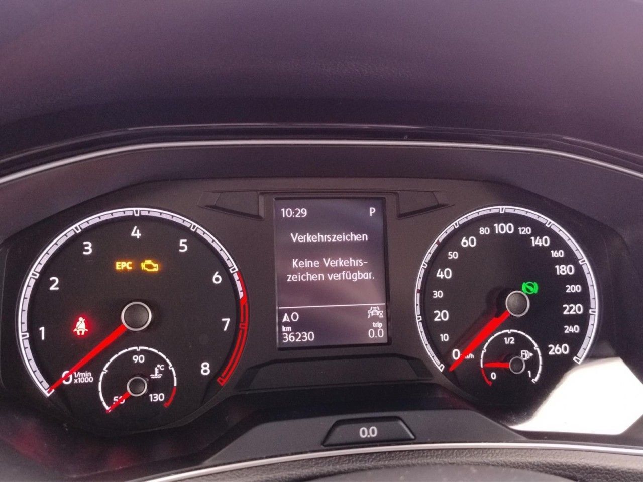 T-Roc Sport 1.5 TSI DSG Klima Navi Einparkhilfe