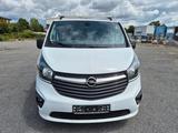 Opel Vivaro 1,6 D Klima Top-Zustand  Innenausbau Lade - Opel Vivaro mit Diesel-Antrieb: Kleinbus, 1.6