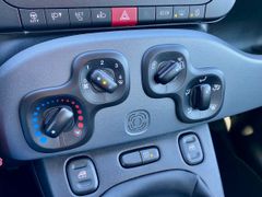Fahrzeugabbildung Fiat Panda City Plus KLIMA SHZ ISOFIX RADIO