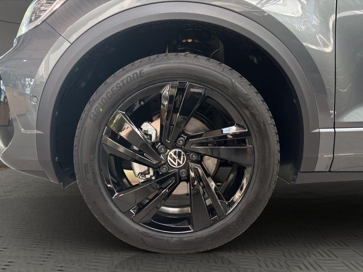 T-Roc R-Line 1.5 TSI DSG RFK APP-CONNECT BLACK-S