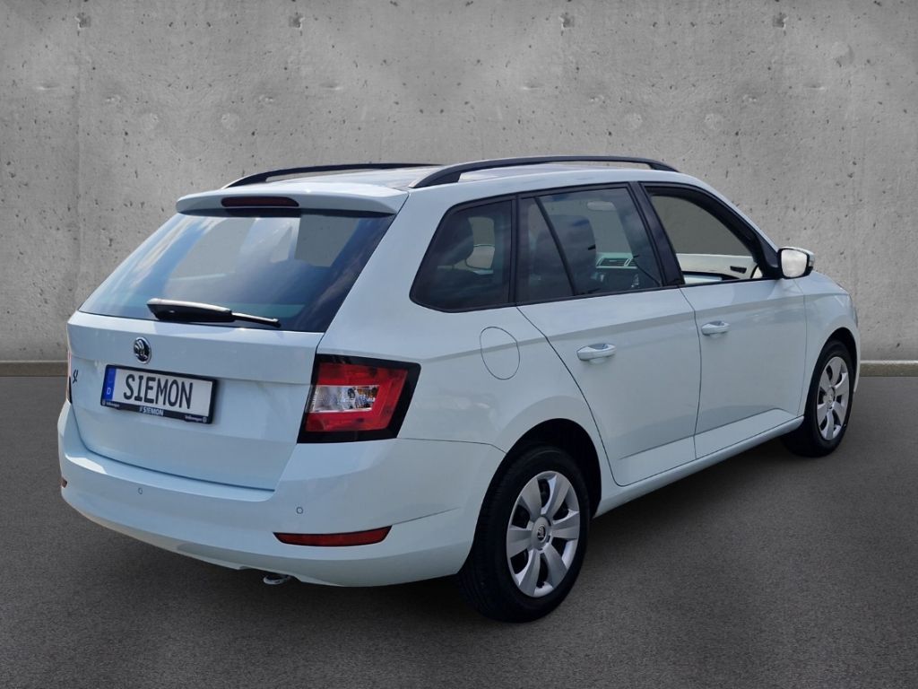 Fahrzeugabbildung SKODA Fabia Combi 1.0 TSI Ambition Pano Navi Klimaauto