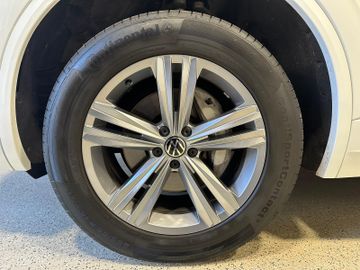 Volkswagen Touareg - 8