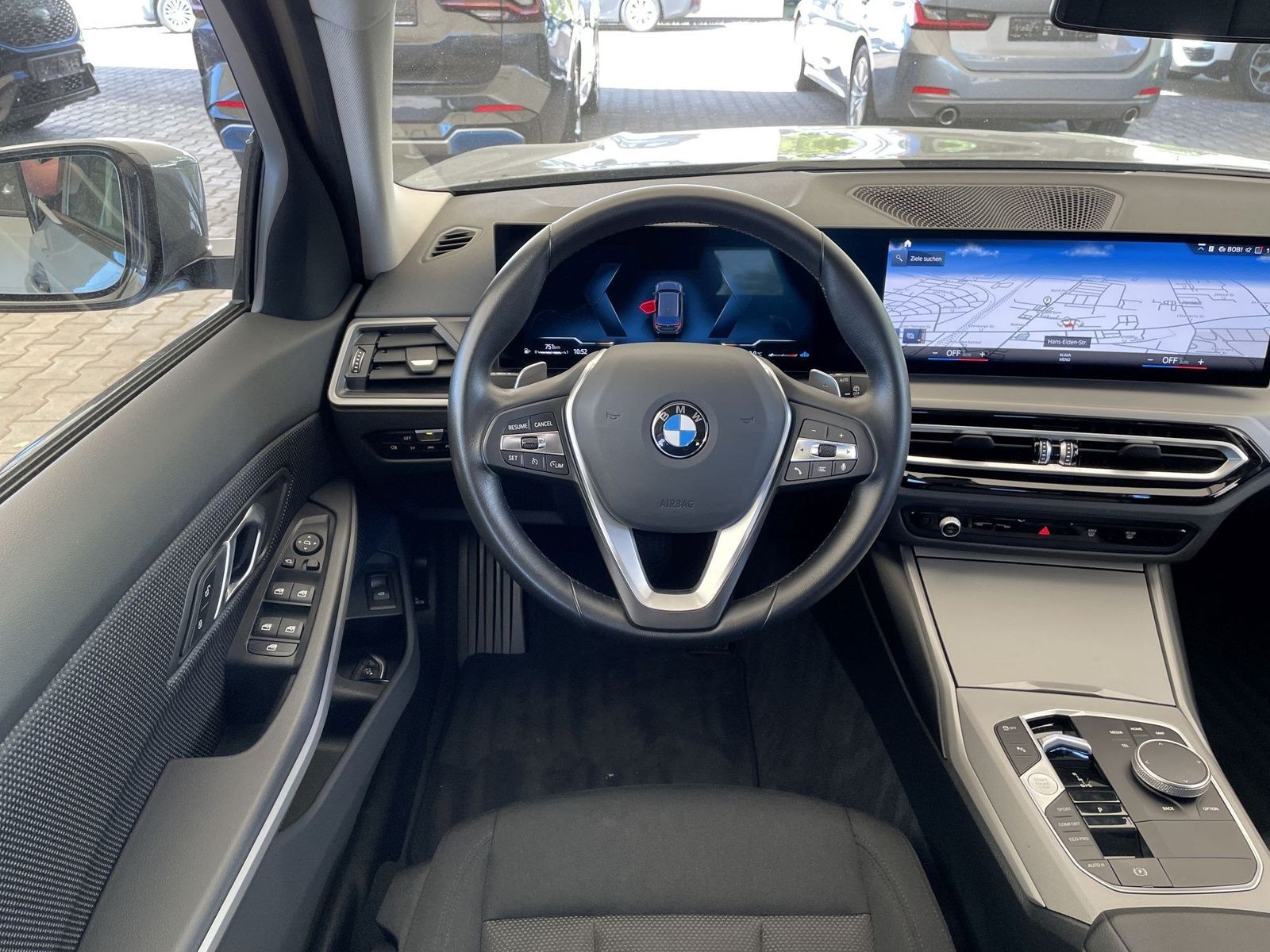 BMW 318d LED LC Plus SHZ PDC Tempo foto 14