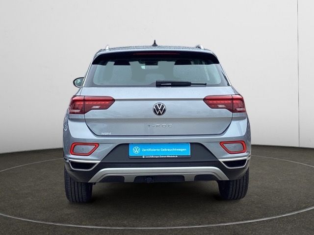 Volkswagen T-Roc 2.0 TDI Style Navi AHK Pano foto 4