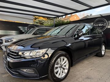 Volkswagen Passat Variant - 1