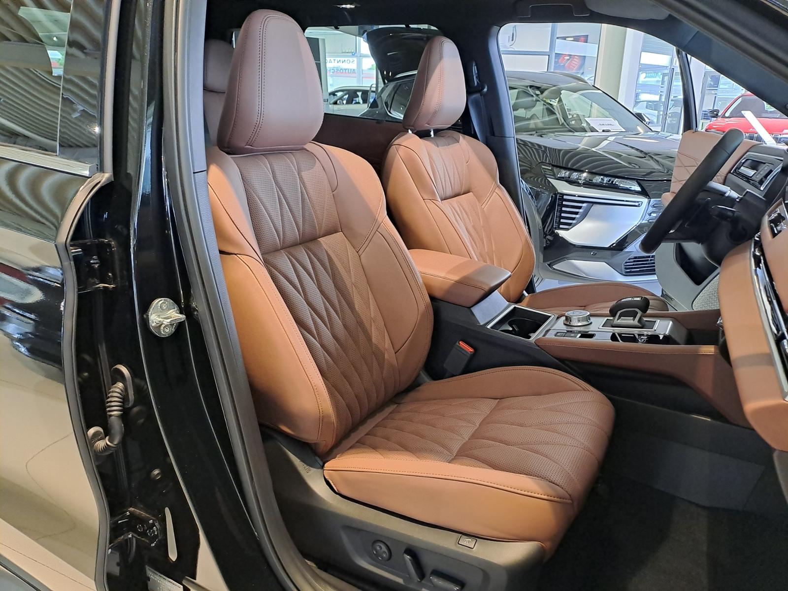 Mitsubishi Outlander 2.4 PHEV 100 kW S-AWC Top