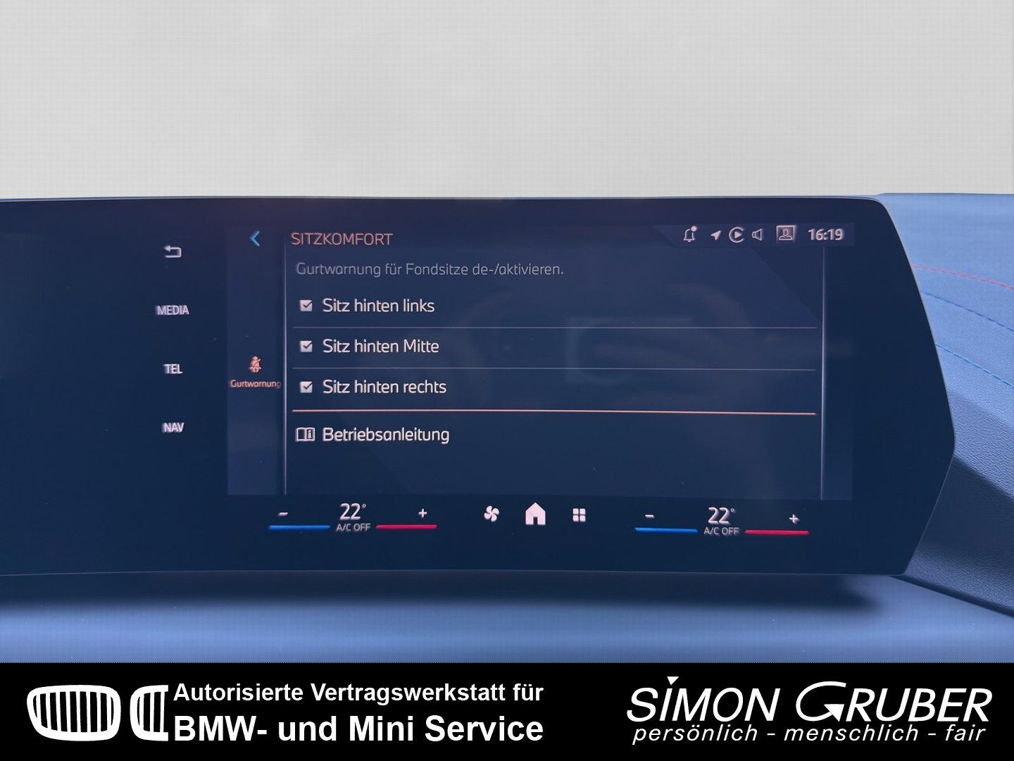 Fahrzeugabbildung BMW 120 M Sport Pano HarmanK LED Kamera Driving Ass