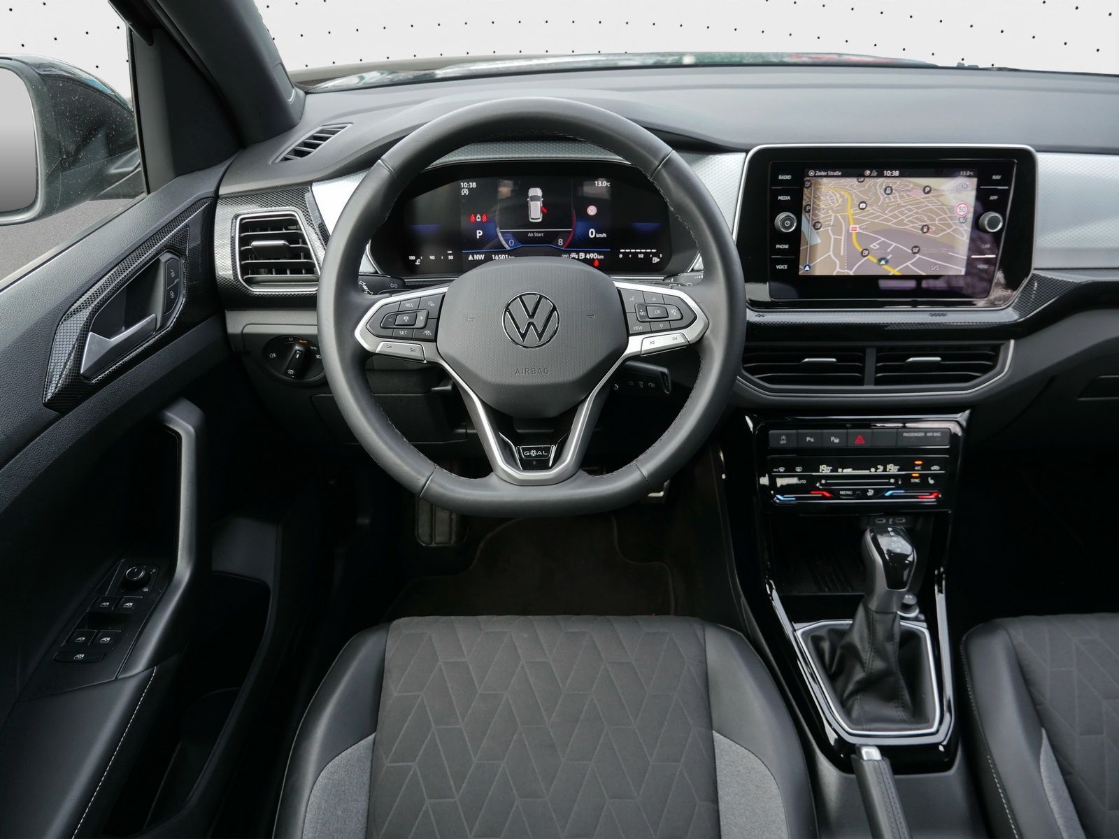 Volkswagen T-Cross - Bild 8