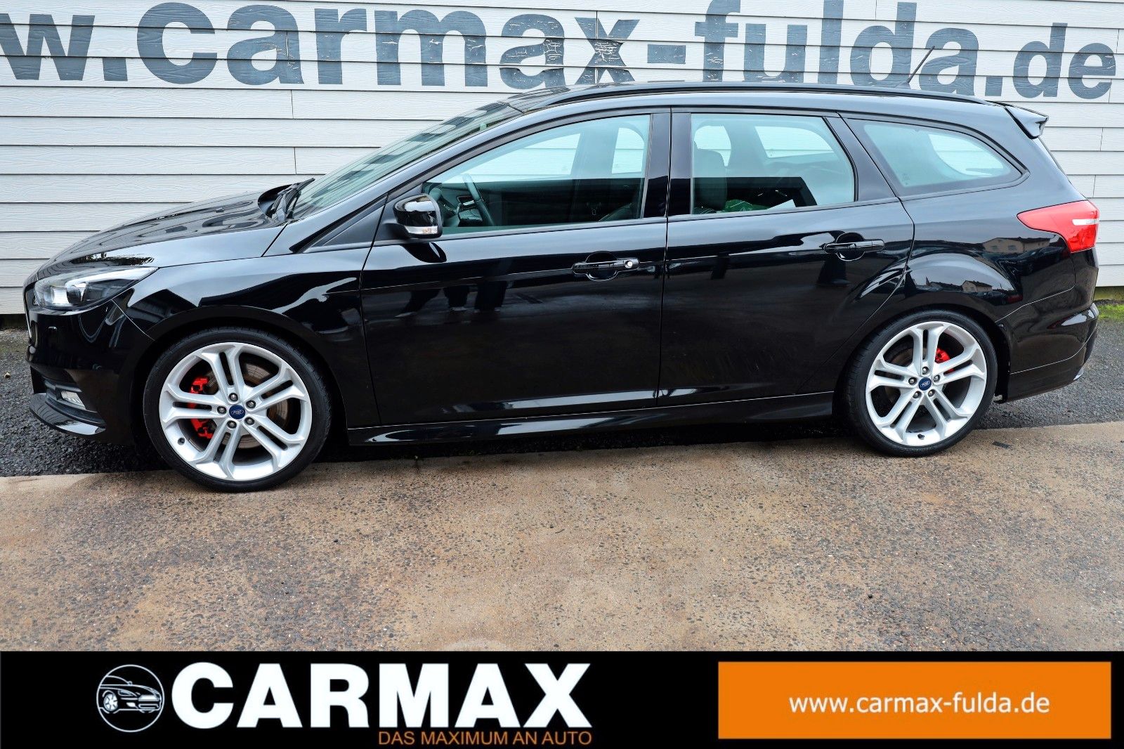 Fahrzeugabbildung Ford Focus Turnier ST Leder,Navi,Xenon,SH,PDC,SR+WR