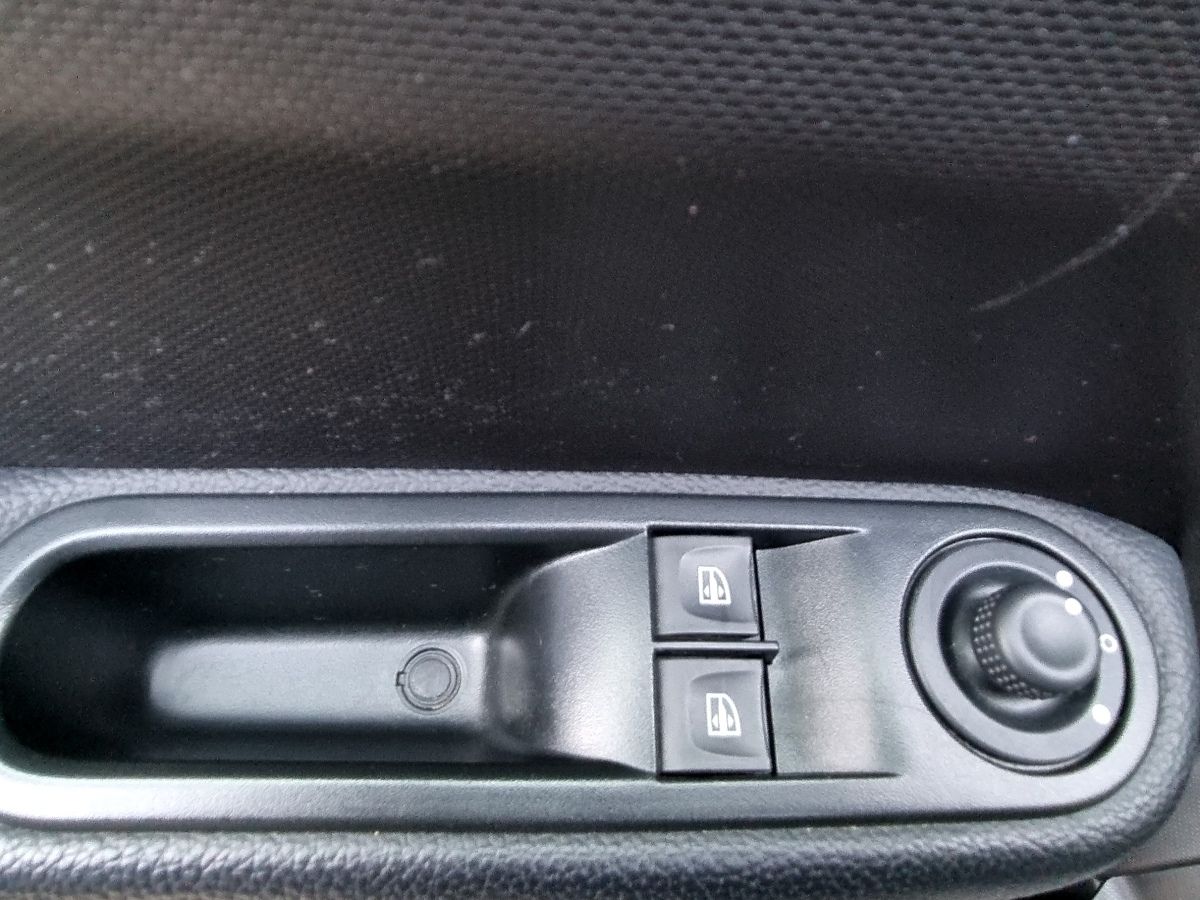 Fahrzeugabbildung Renault Twingo E-Tech elektr. Urban Night